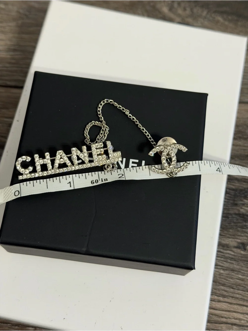 CHANEL stunning crystal